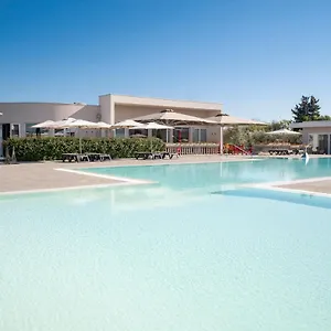 Village Resort Vada