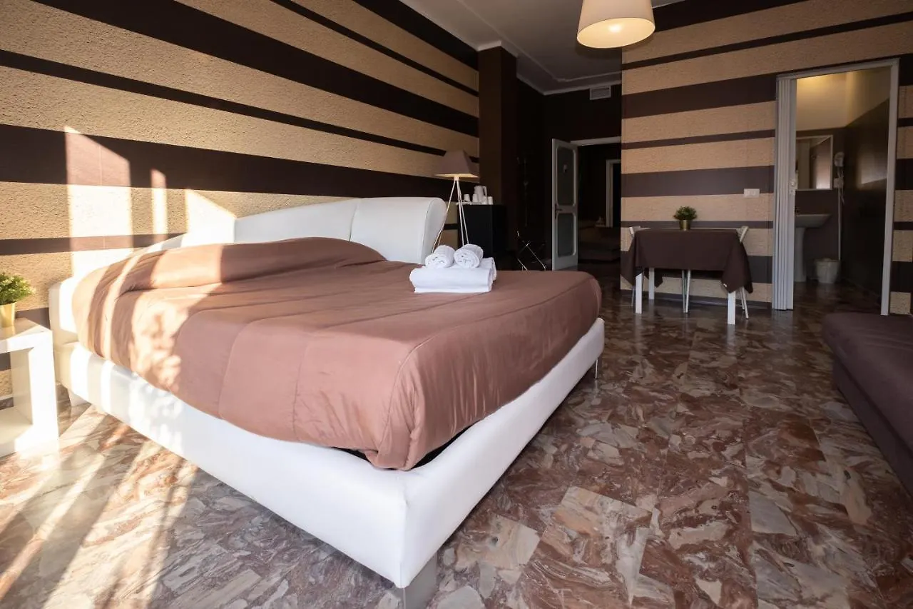Guest house Cconforthotels R&B Semplici Emozioni Bari